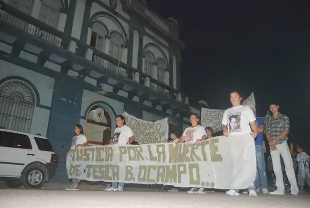 Tres minutos de silencio por Jessica