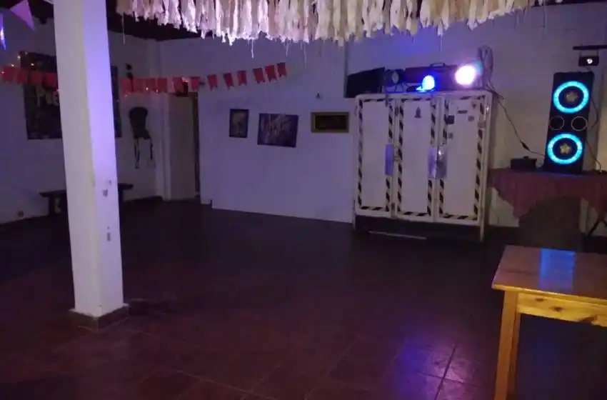 Desarticularon una fiesta clandestina en Sierra de los Padres