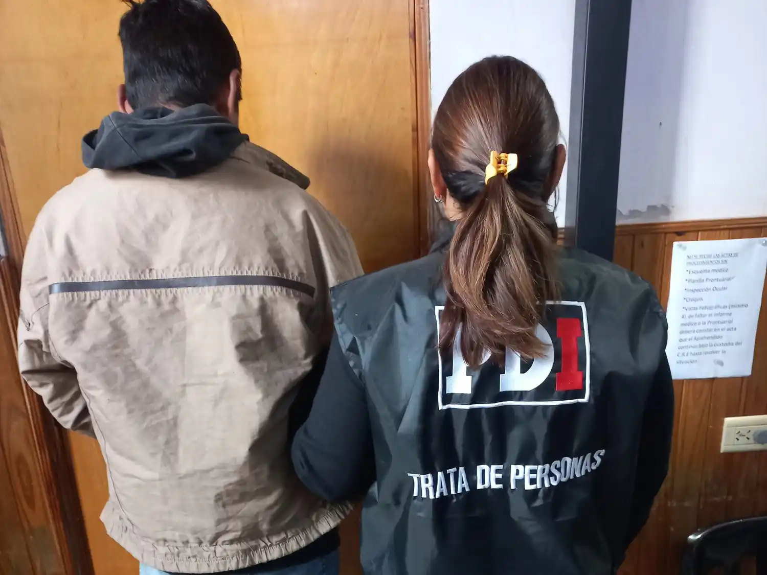 Entró por la fuerza a la casa y agredió a su expareja: fue rápidamente detenido