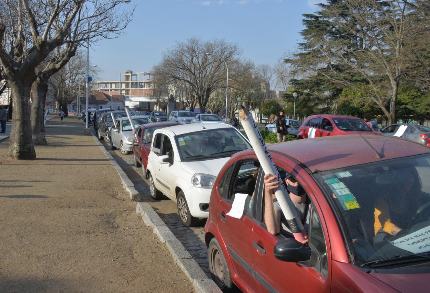 Se concedió la prisión domiciliaria al docente acusado de abuso sexual y ahora aguarda por una pulsera