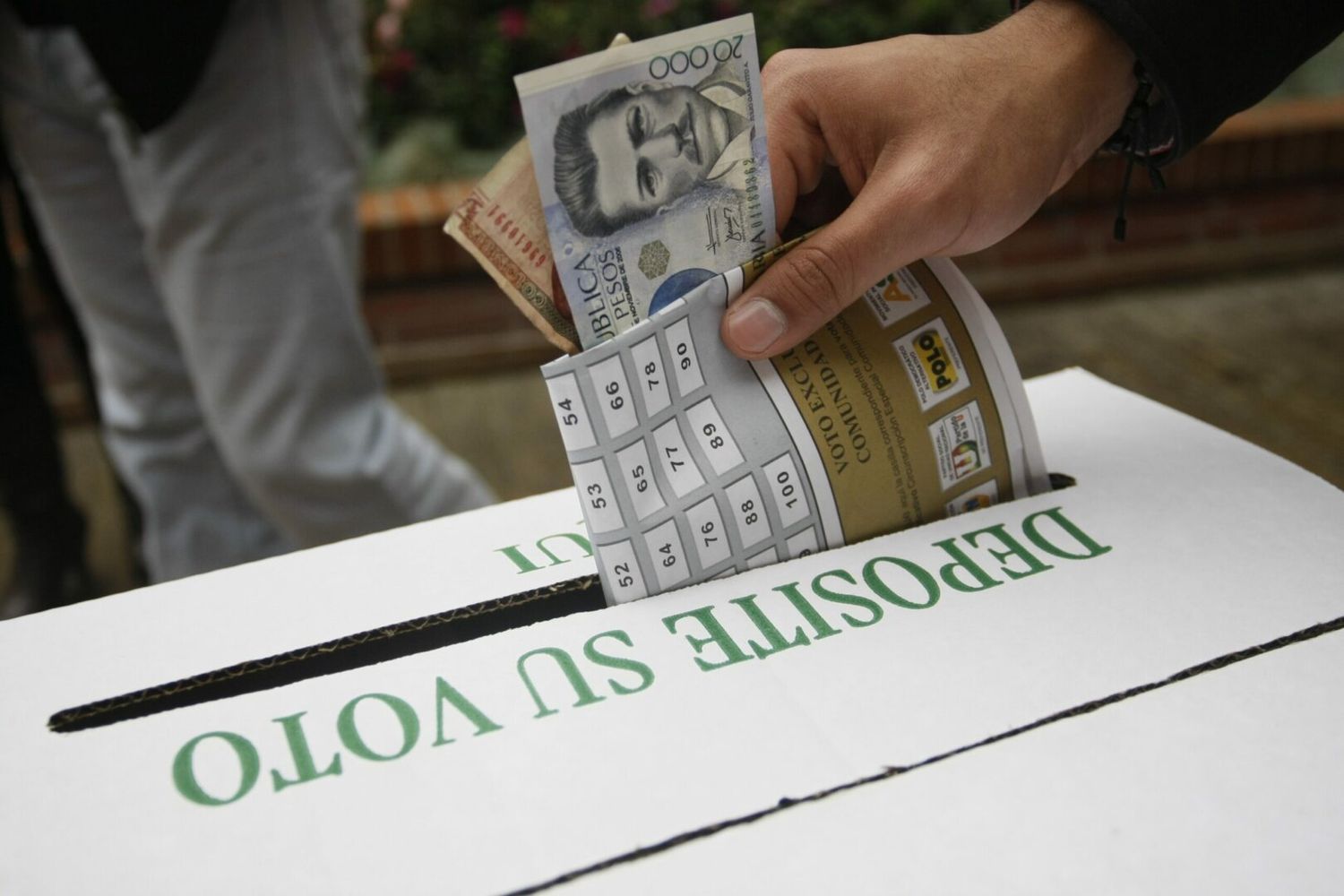ACECHO AL FRAUDE en Colombia. Tensión en las campañas ¡A punto de explotar!