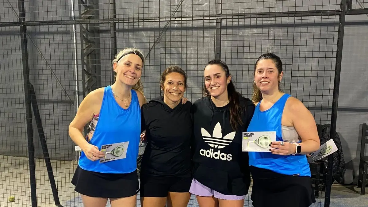 Campeonas de quinta. Nadia Urrutia y Marilena Moreno, tras vencer a Milagros Irrazabal y Marisa Altamiranda