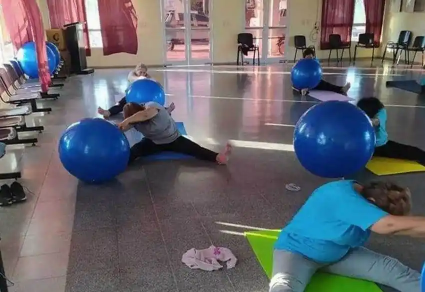 Club de Columnas: siguen vigentes las actividades en el hospital de Las Lomitas