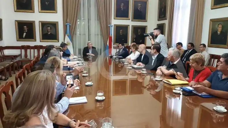 La Provincia pagará un aumento del 12,8% en enero