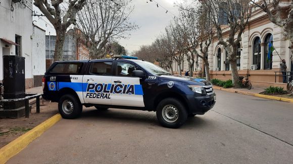 Es por contaminación ambiental la causa que trajo a la Policía Federal a la Municipalidad en busca de documentación