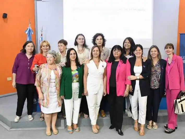 25N: la Secretaría de la Mujer llevó a cabo el foro
La igualdad de género en el modelo formoseño