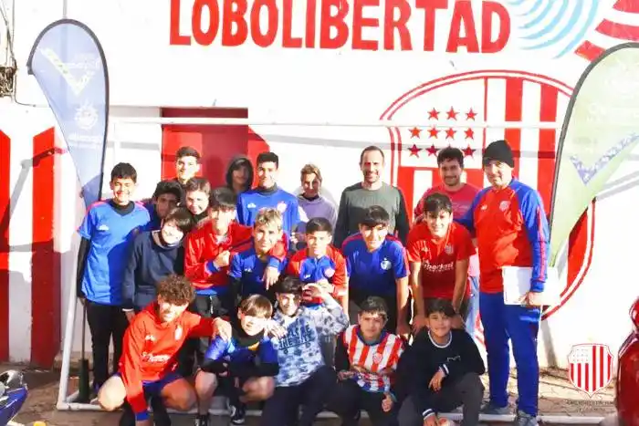 Abordaje médico en el Club Libertad para la categoría sub 13
