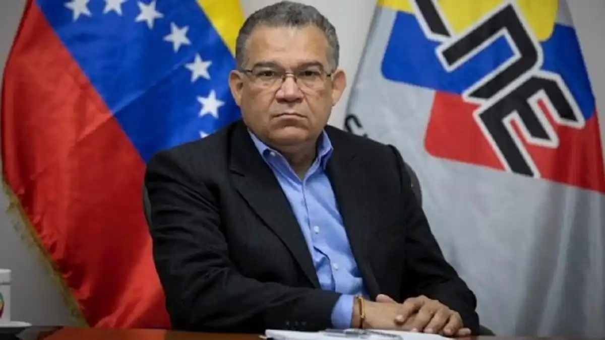 ENRIQUE MÁRQUEZ pone su nombre a la orden de la Plataforma Unitaria: asiste a la reunión para acordar el candidato