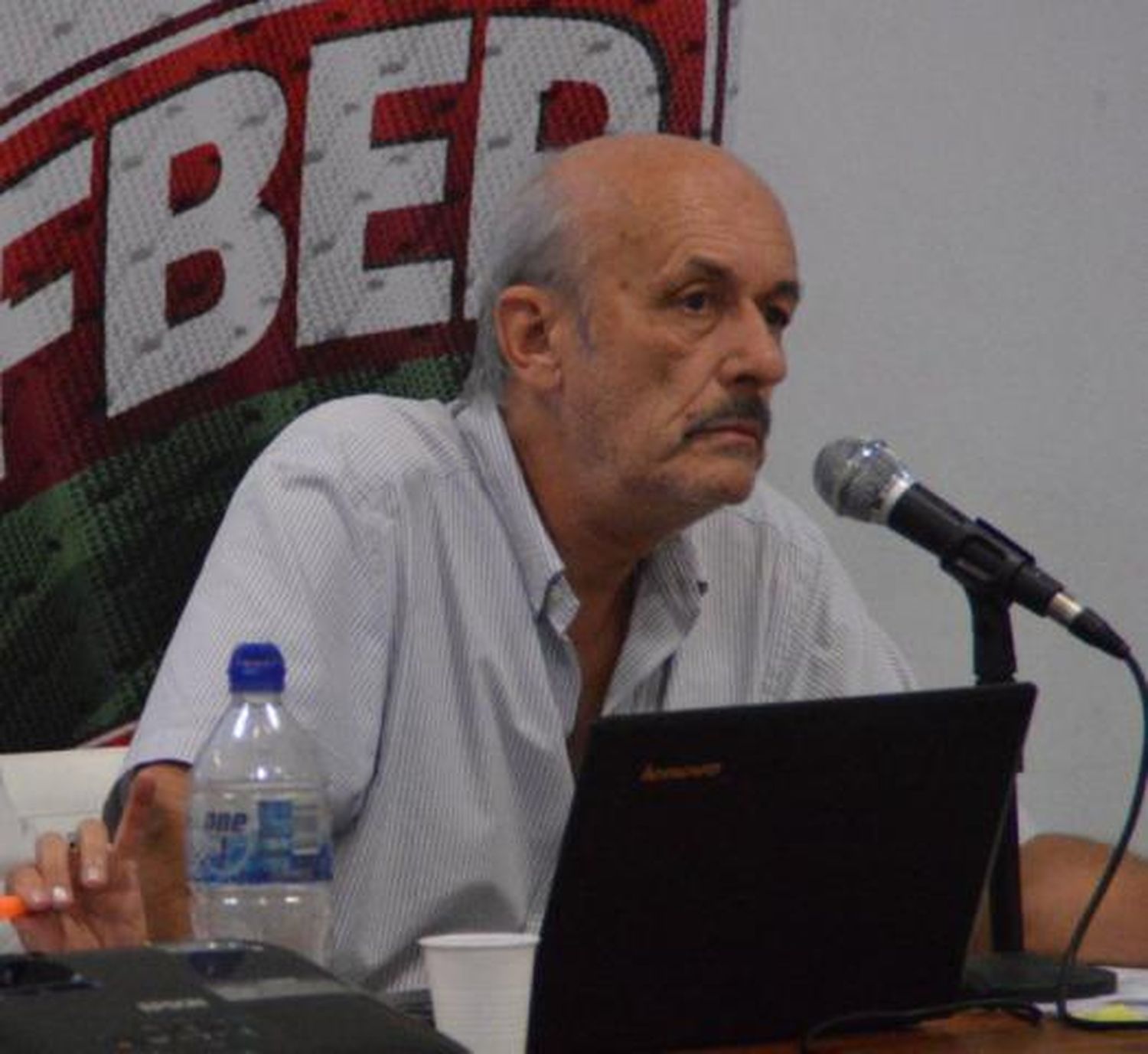 Carlos Álvarez renunció a la presidencia 
de la Federación Entrerriana de Básquet