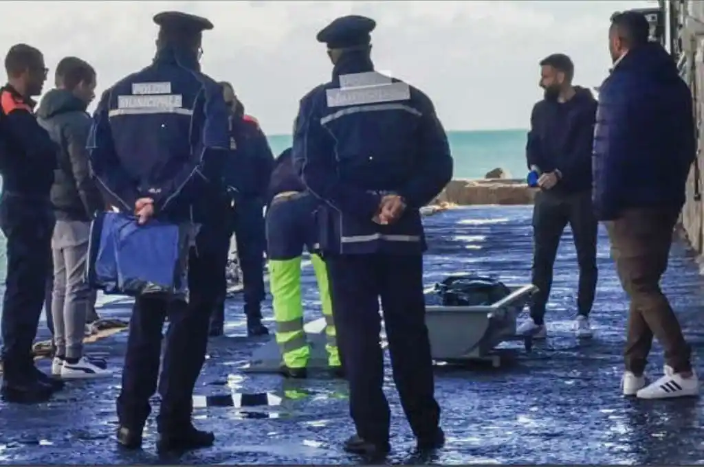 Tragedia: una turista argentina murió tras ser arrastrada por una ola en la Costa Amalfitana