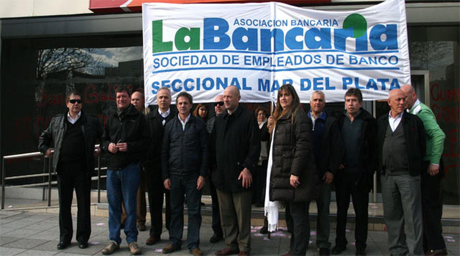 Paro de bancarios por 48 horas