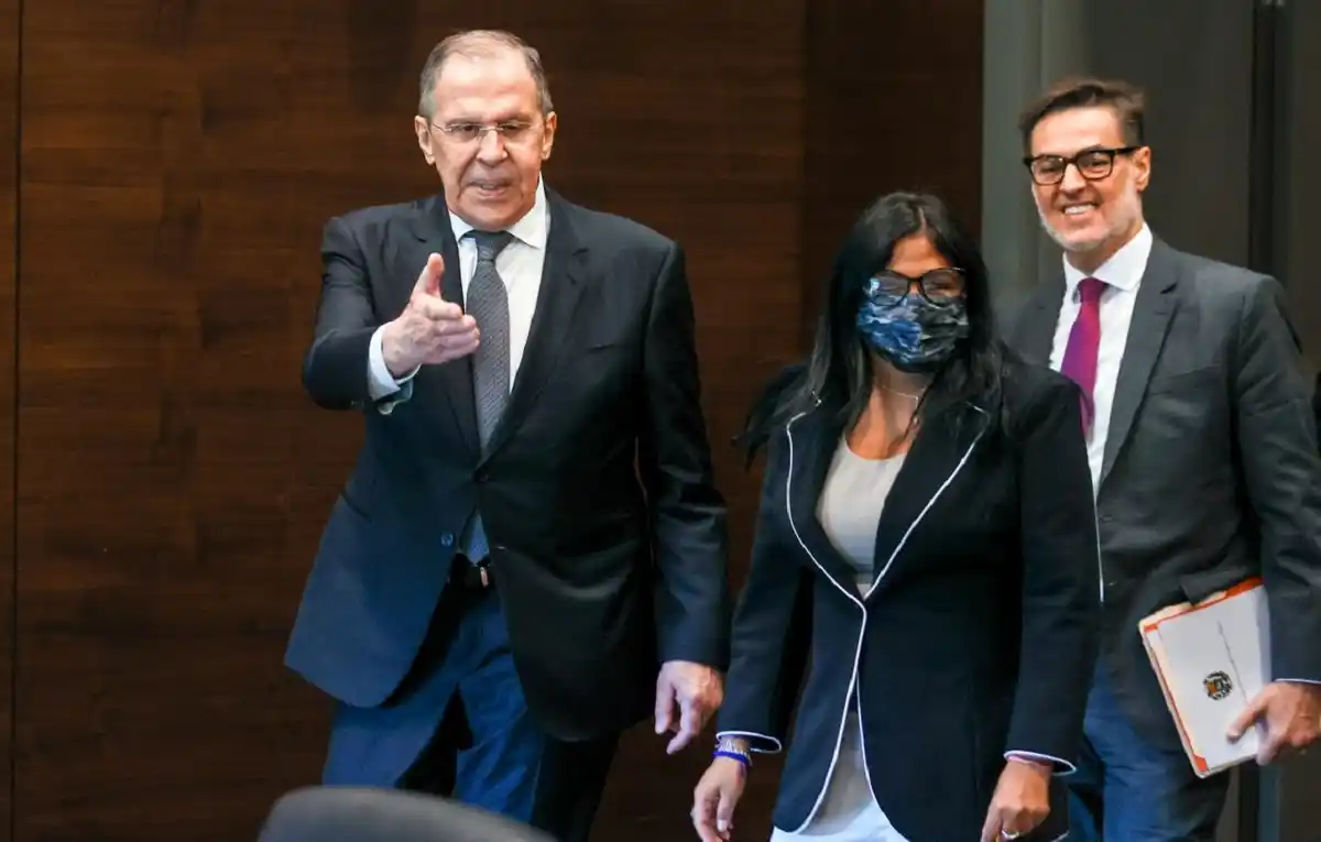 ¡FORO ECONÓMICO! Rusia se reúne con Delcy Rodríguez y representantes de Cuba y Nicaragua