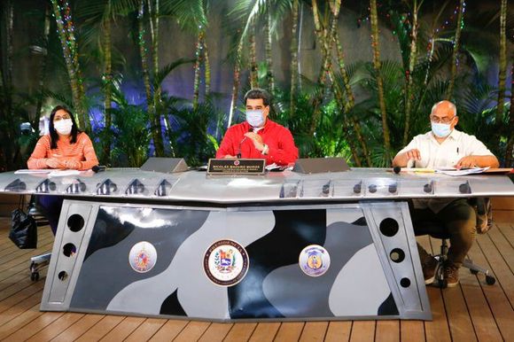 «Para entenderte»: Maduro publica su número telefónico