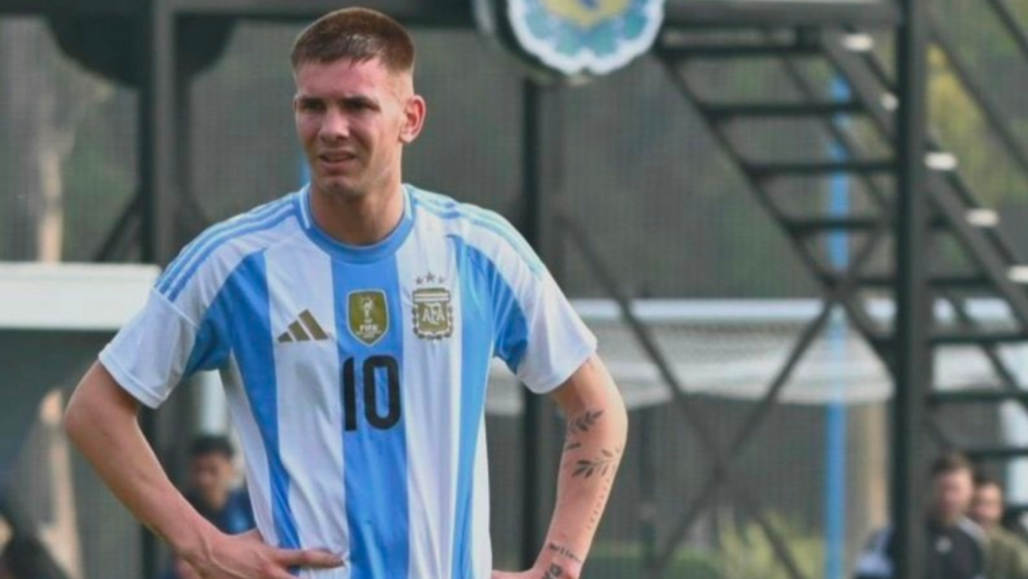 Presente y proyección. Mastantuono tendría su primera experiencia en la Selección mayor.