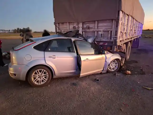 Tragedia en el cruce de Autovía 19 y Ruta 10: dos muertos en un violento choque