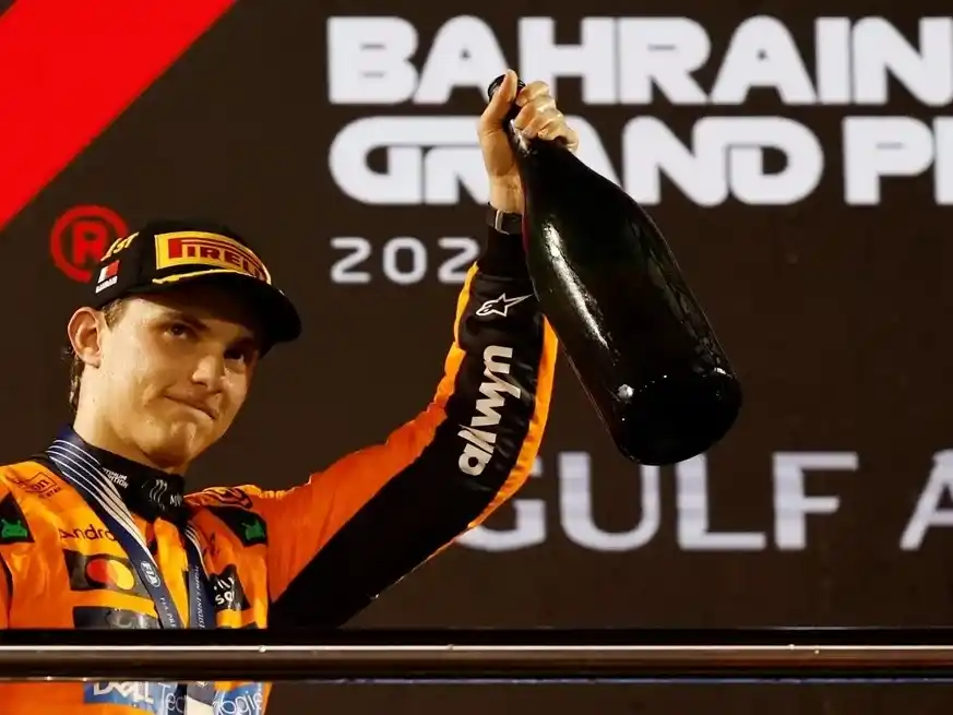 El australiano Óscar Piastri, a bordo del McLaren se impuso en Bahrein. Foto: Reuters / Hamad I Mohammed.