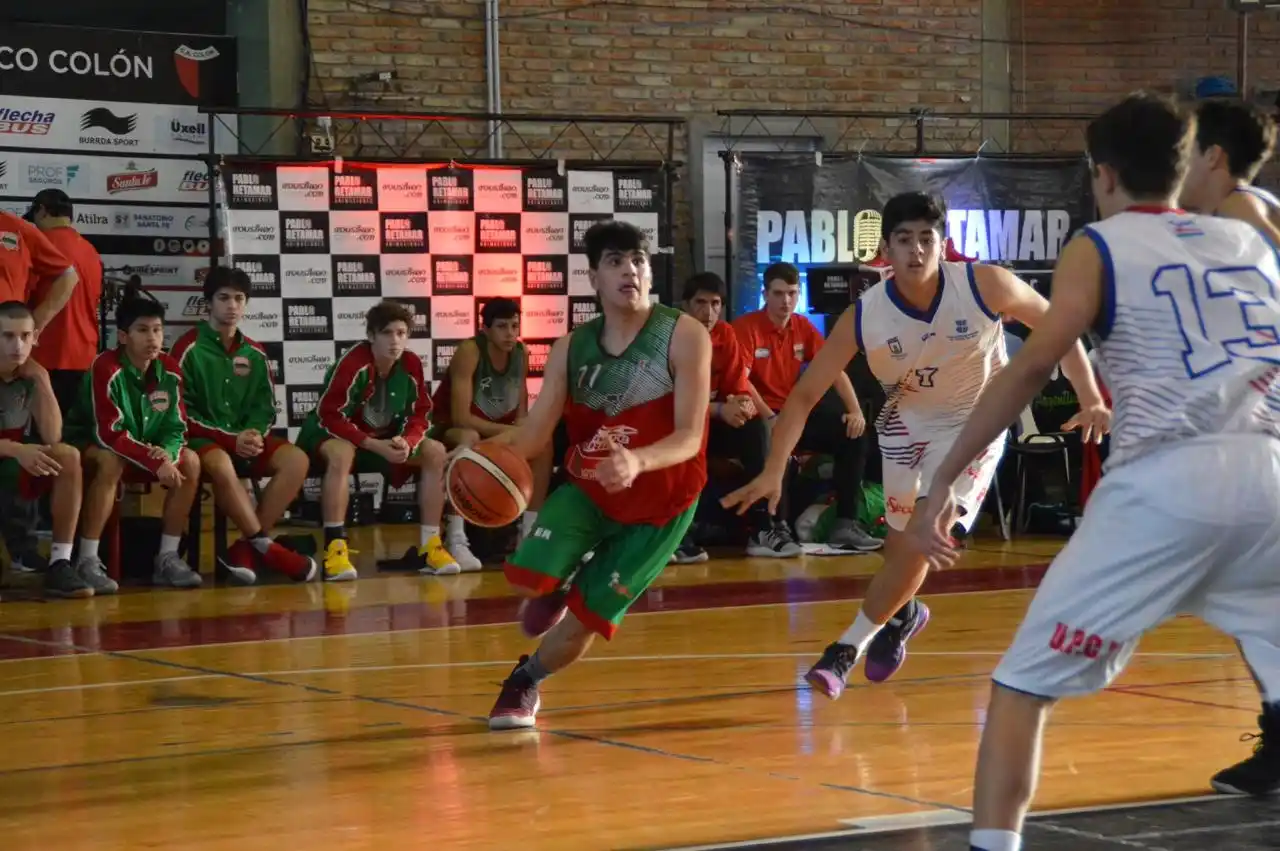 Entre Ríos volvió a ganar y sigue invicto en el Argentino U15