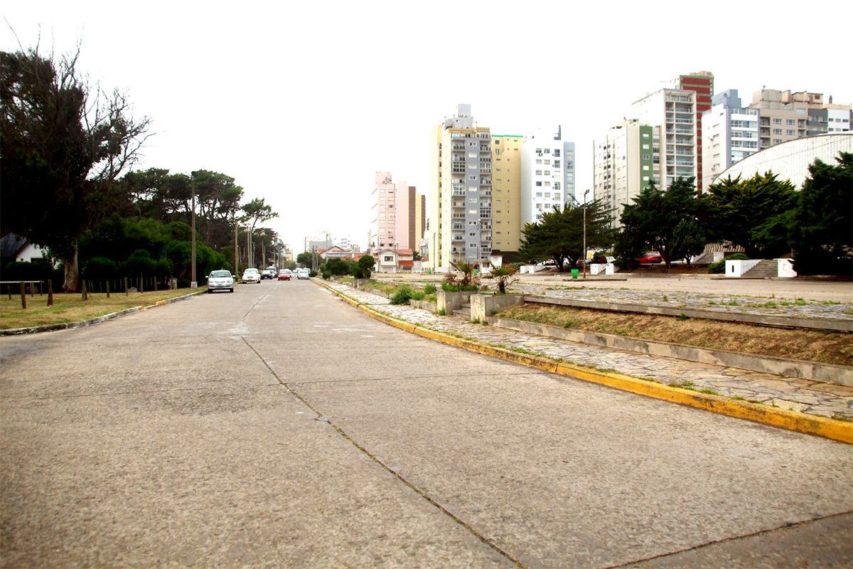 Raid delictivo de “motochorros” entre el Parque Lillo y el casino