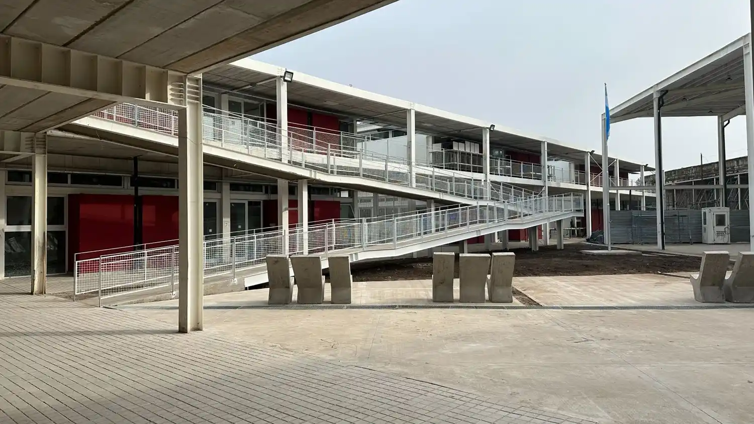 Se invertirán $11.800 millones en ampliar una escuela en Rosario.