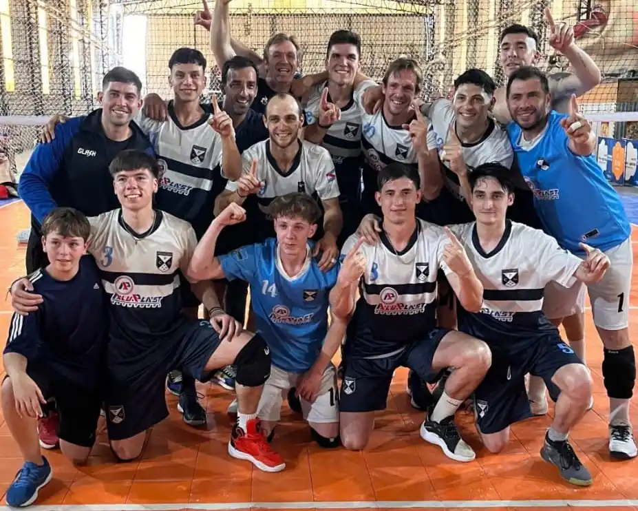 Pescadores venció en la final a Echagüe de Paraná y se coronó campeón de la Liga Provincial de Mayores de Vóley
