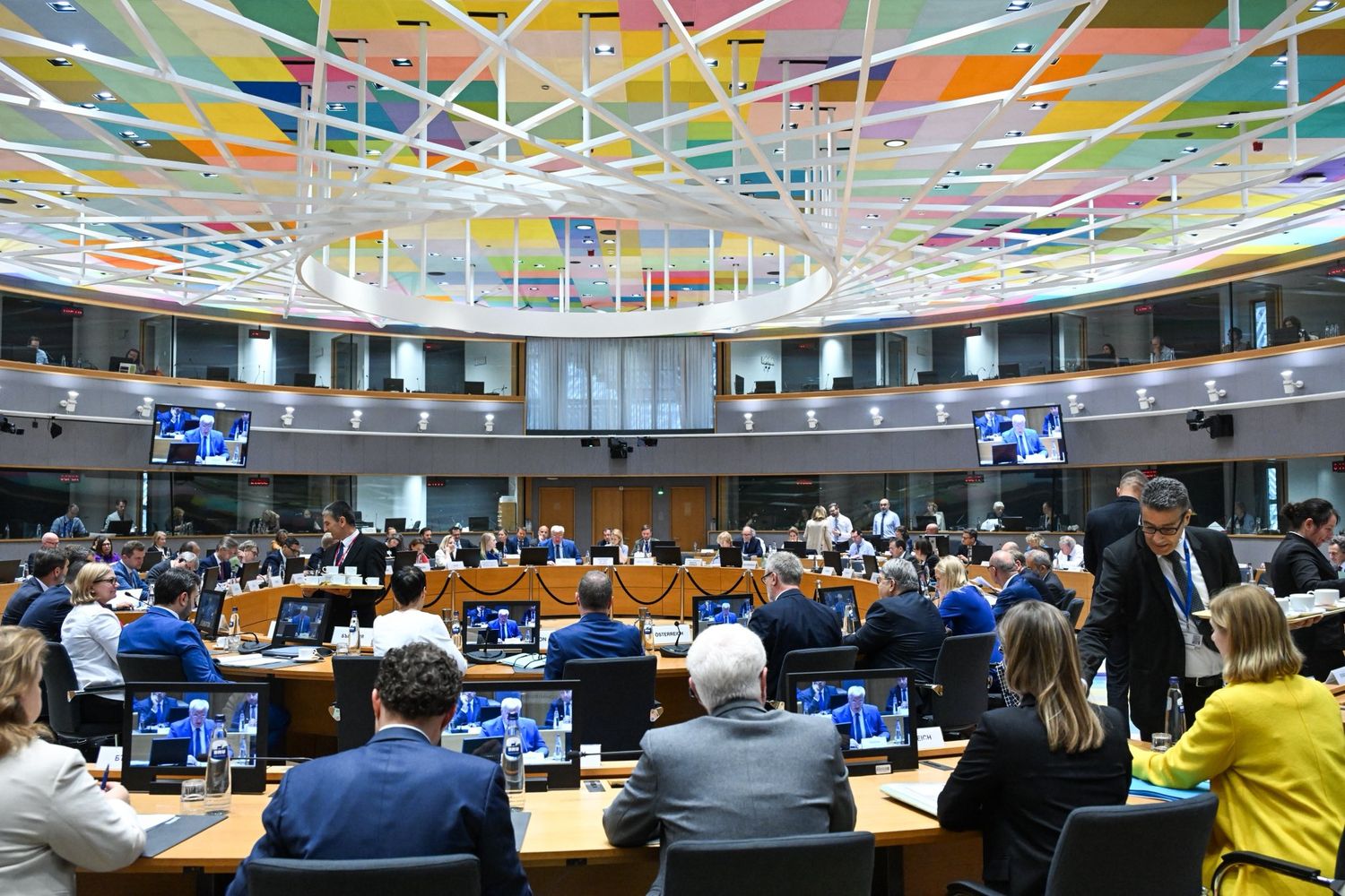 Unión Europea alerta: cierre del estrecho de Ormuz sería «extremadamente peligroso»