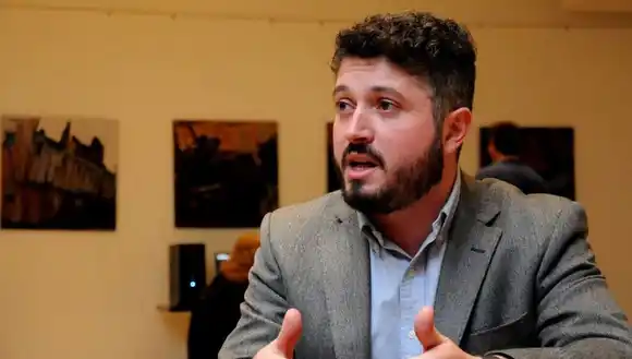 Pese a que hubo clases virtuales, el diputado Sergio Siciliano llamó a "recuperar el año perdido" en la Provincia