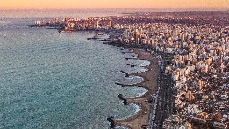 Más de 2000 autos pasan por el peaje de Samborombón hacia la costa 