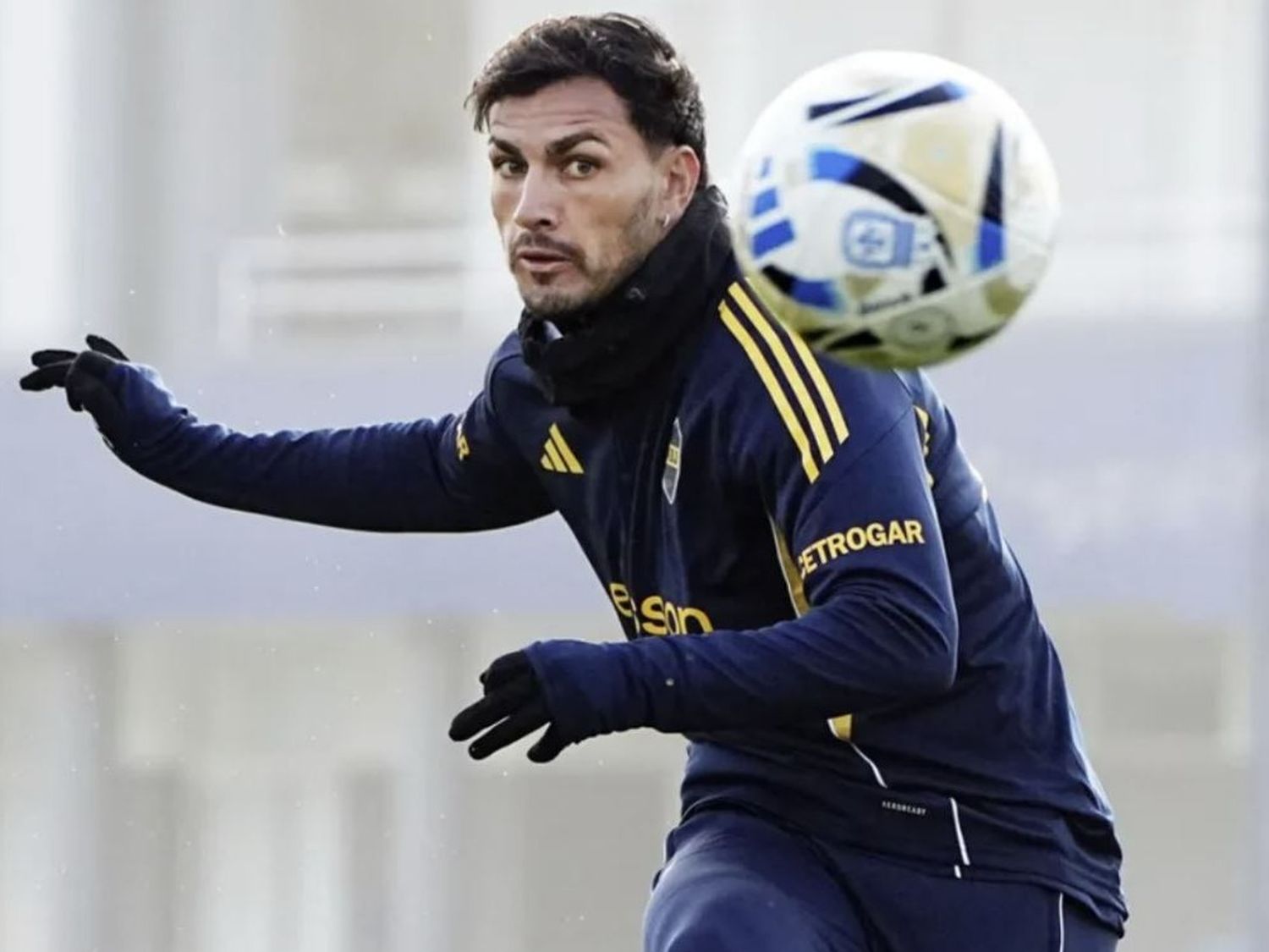 Con la chance de Paredes de meterse en el once inicial, Boca enfrenta a Unión de Santa Fe en La Bombonera