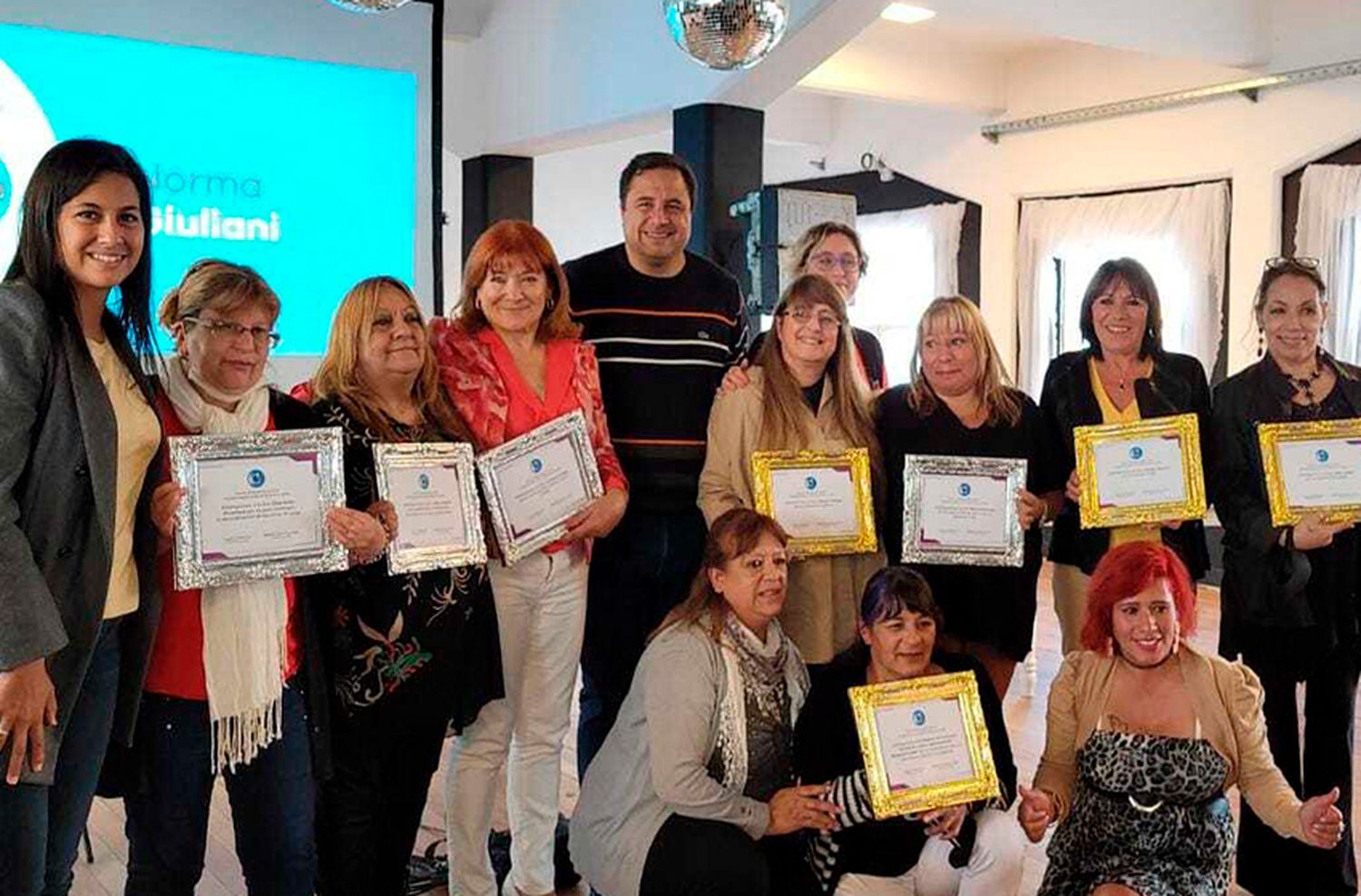 CEFIL organizó su tradicional agasajo y homenaje a las mujeres