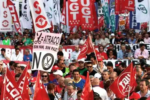 Multitudinarias movilizaciones en toda España contra las políticas de ajuste y la desocupación récord