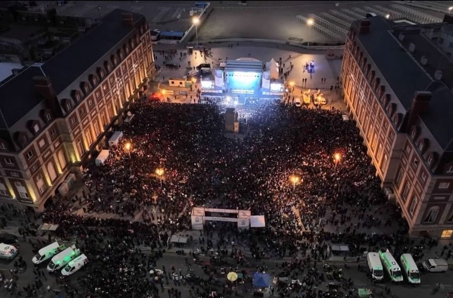 Scioli confirmó que los Evita no cambian nombre y se hacen en Mar del Plata.