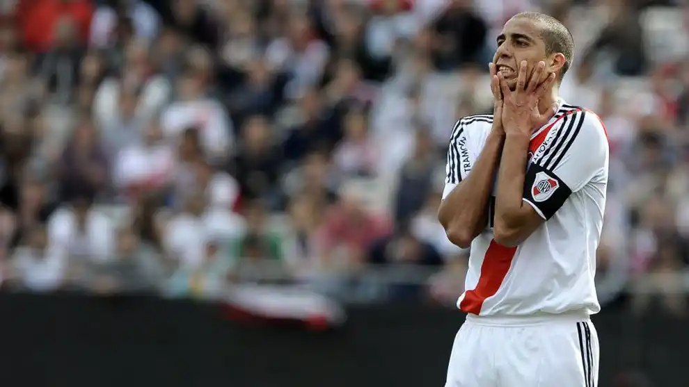 Trezeguet se enfrenta a la Policía italiana tras perder el carnet por manejar ebrio