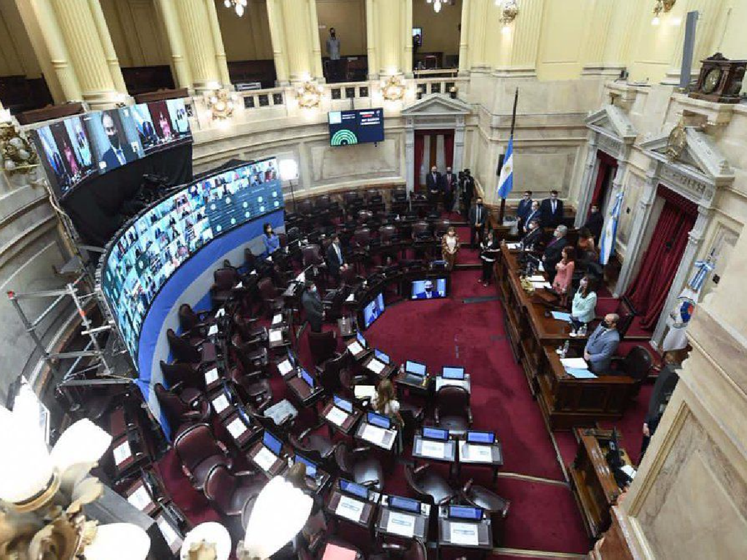 El Senado se adhirió a las restricciones por la pandemia y dispuso teletrabajo