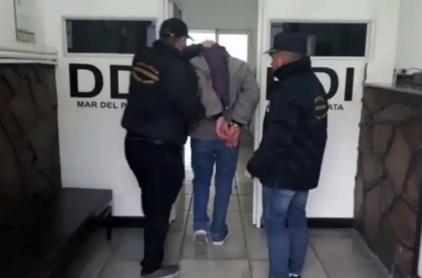Detienen a un hombre por tenencia de pornografía infantil