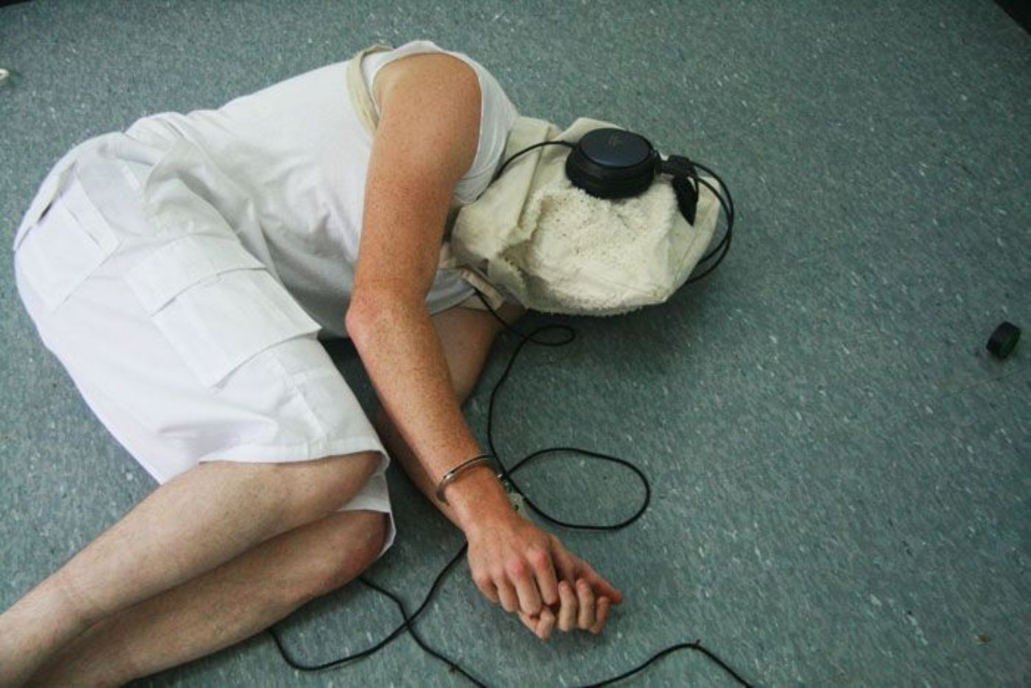 Revelan las canciones usadas por la CIA para torturar a los prisioneros de Guantánamo