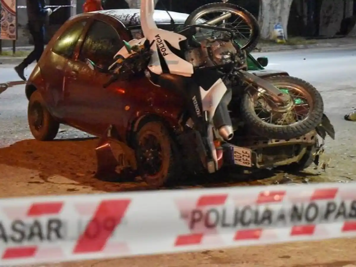 Dos muertos en un impactante choque durante una persecución