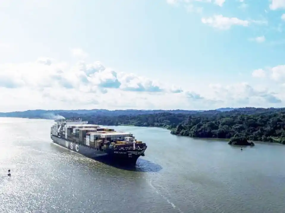 El presidente Mulino reiteró la soberanía de Panamá sobre el Canal