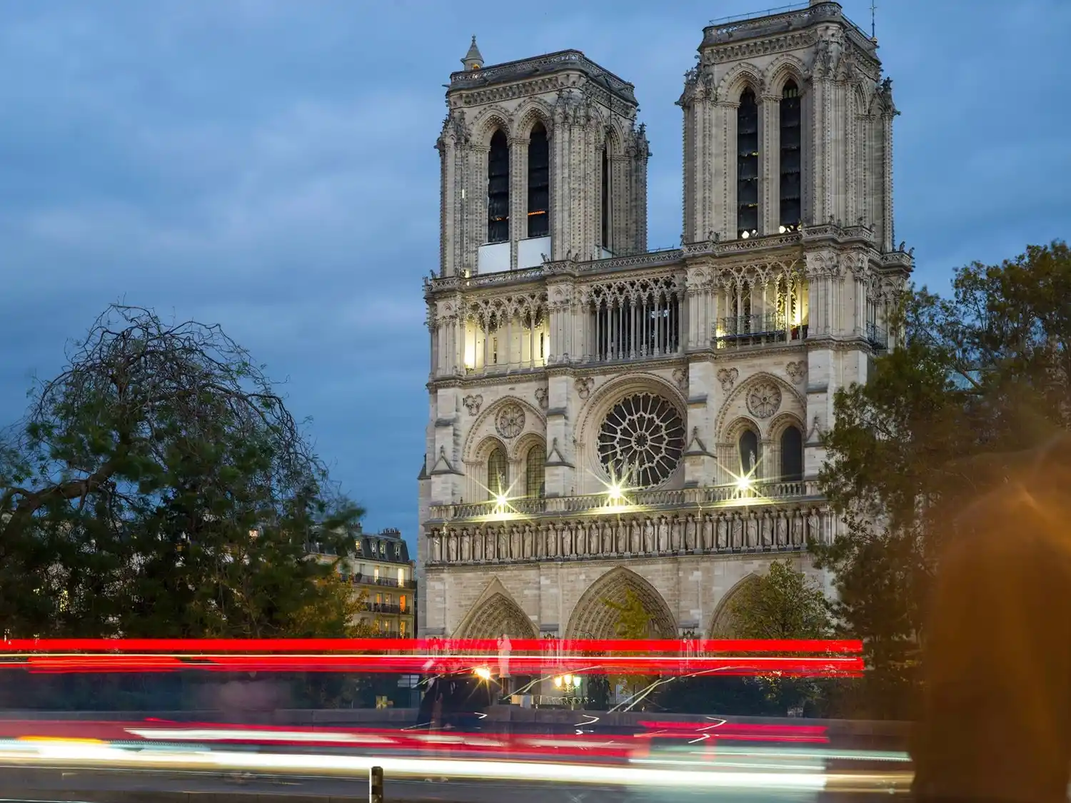 La Catedral de Notre-Dame de París reabrió de manera oficial tras una prolongada restauración