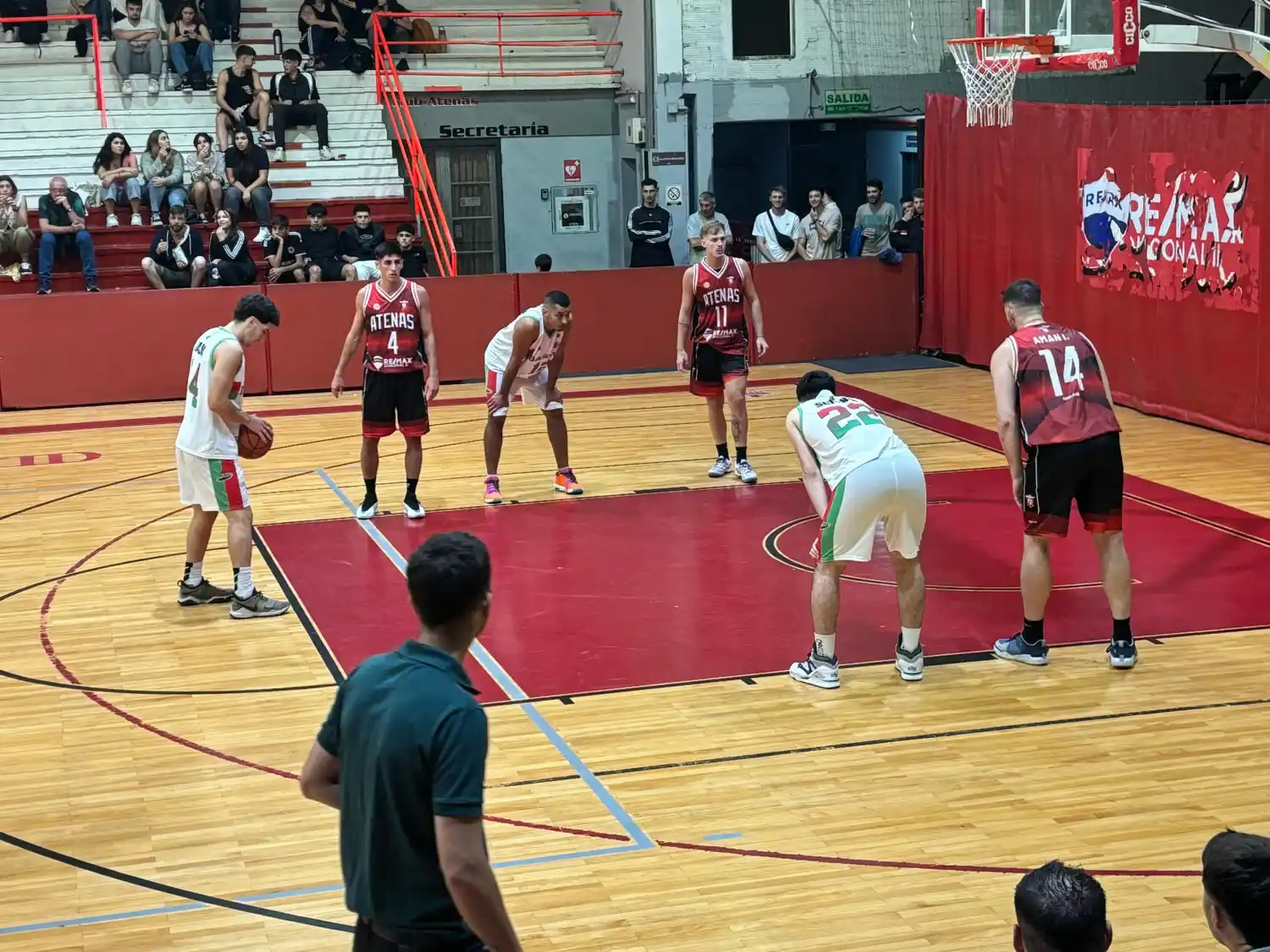 Centro Basko cayó en su visita a Atenas La Plata