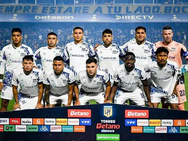 Debutan Platense y Talleres