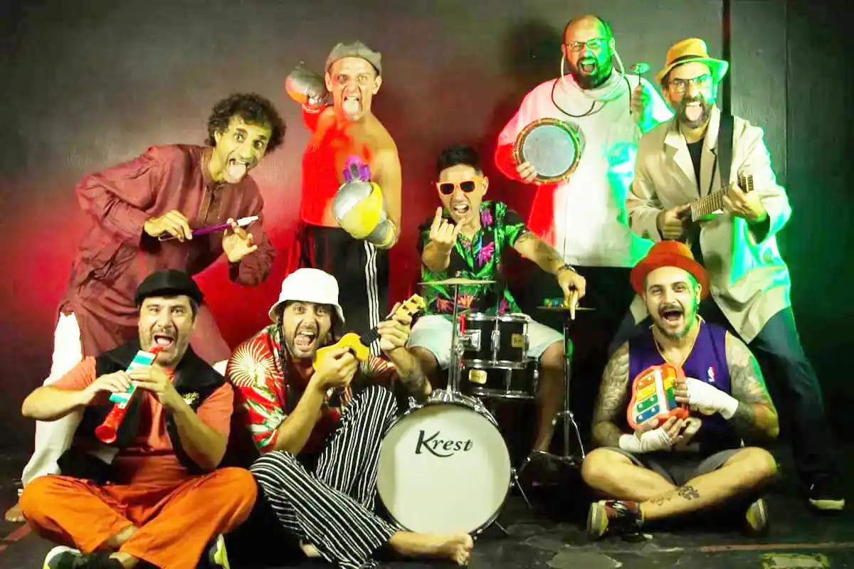 Avisale a Coso aterriza en la Casa de la Cultura con su nuevo espectáculo "El mundo de los Cosos"