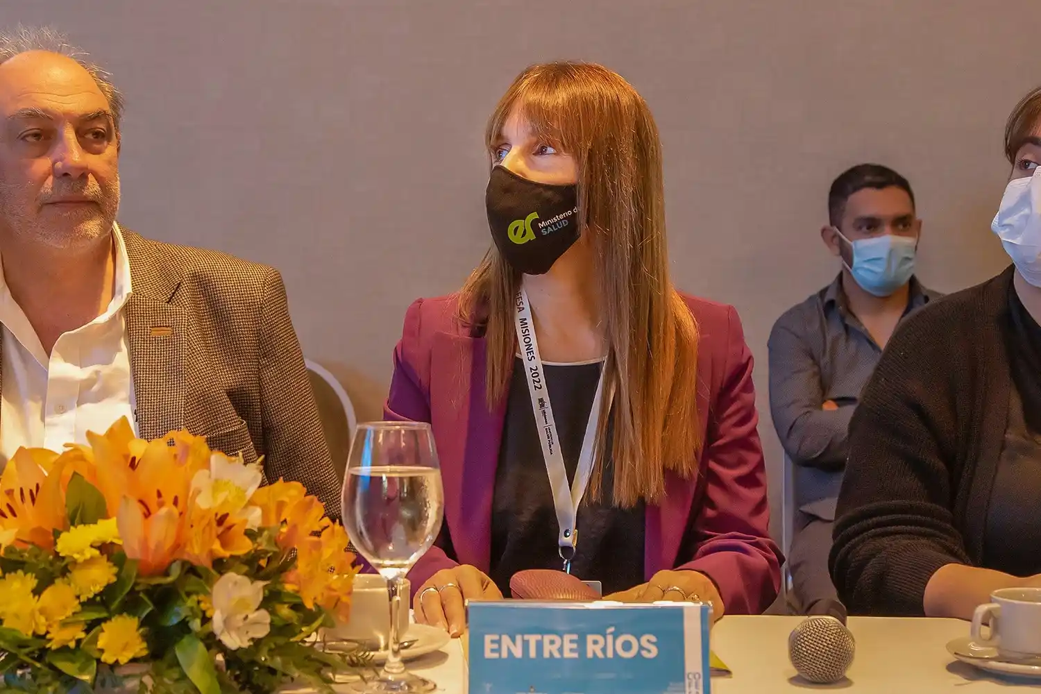 Velázquez cuestionó si el aumento de las prepagas se traducirá en mayor y mejor cobertura