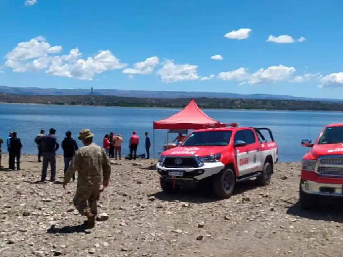 Un soldado del Ejército murió durante un curso en el lago San Roque