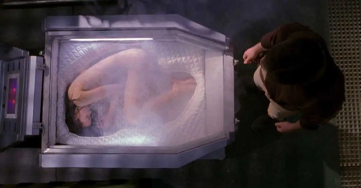 Joven de 14 años víctima de cáncer es congelada