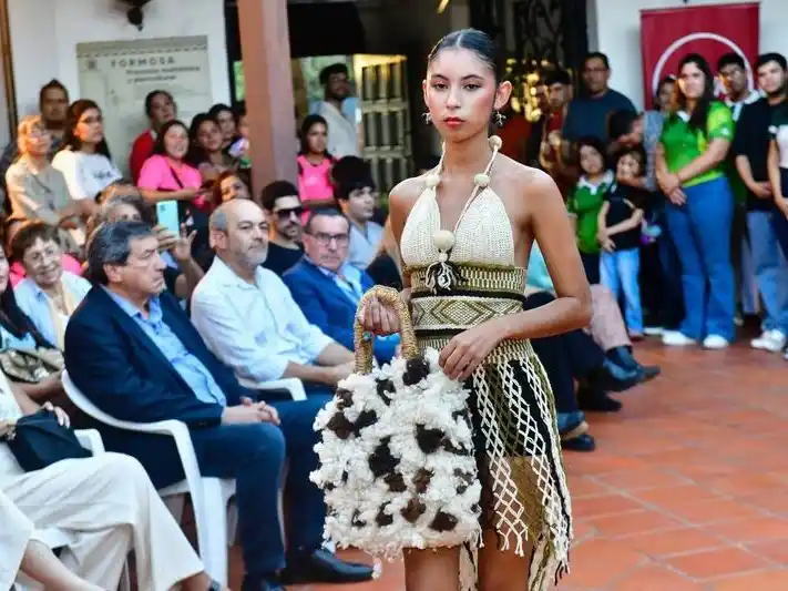 Encuentro intercultural en la Casa de las Artesanías