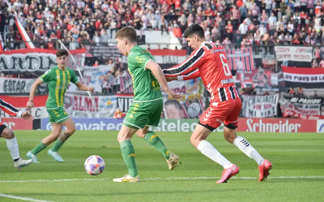 Aldosivi perdió ante Chacarita