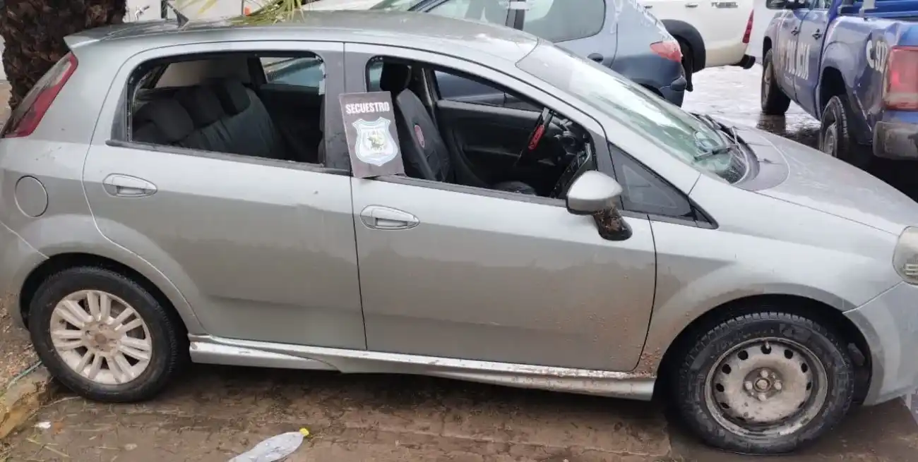 Se incautó un Fiat Punto, vehículo con el que movilizaba la agresora.