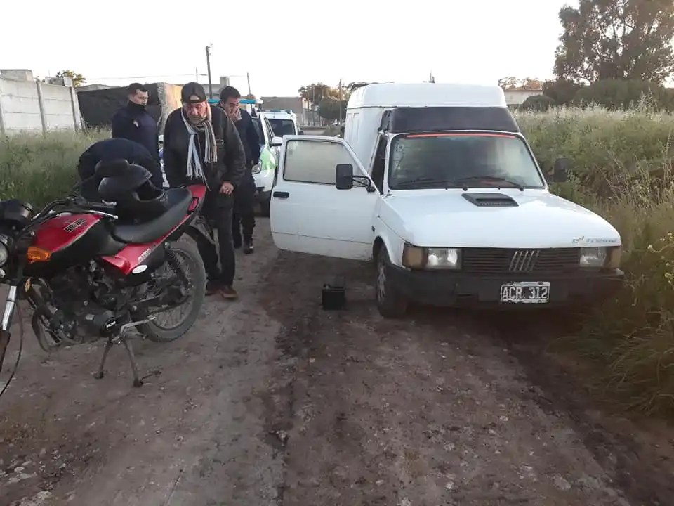 Sustraen una camioneta y aparece con faltantes