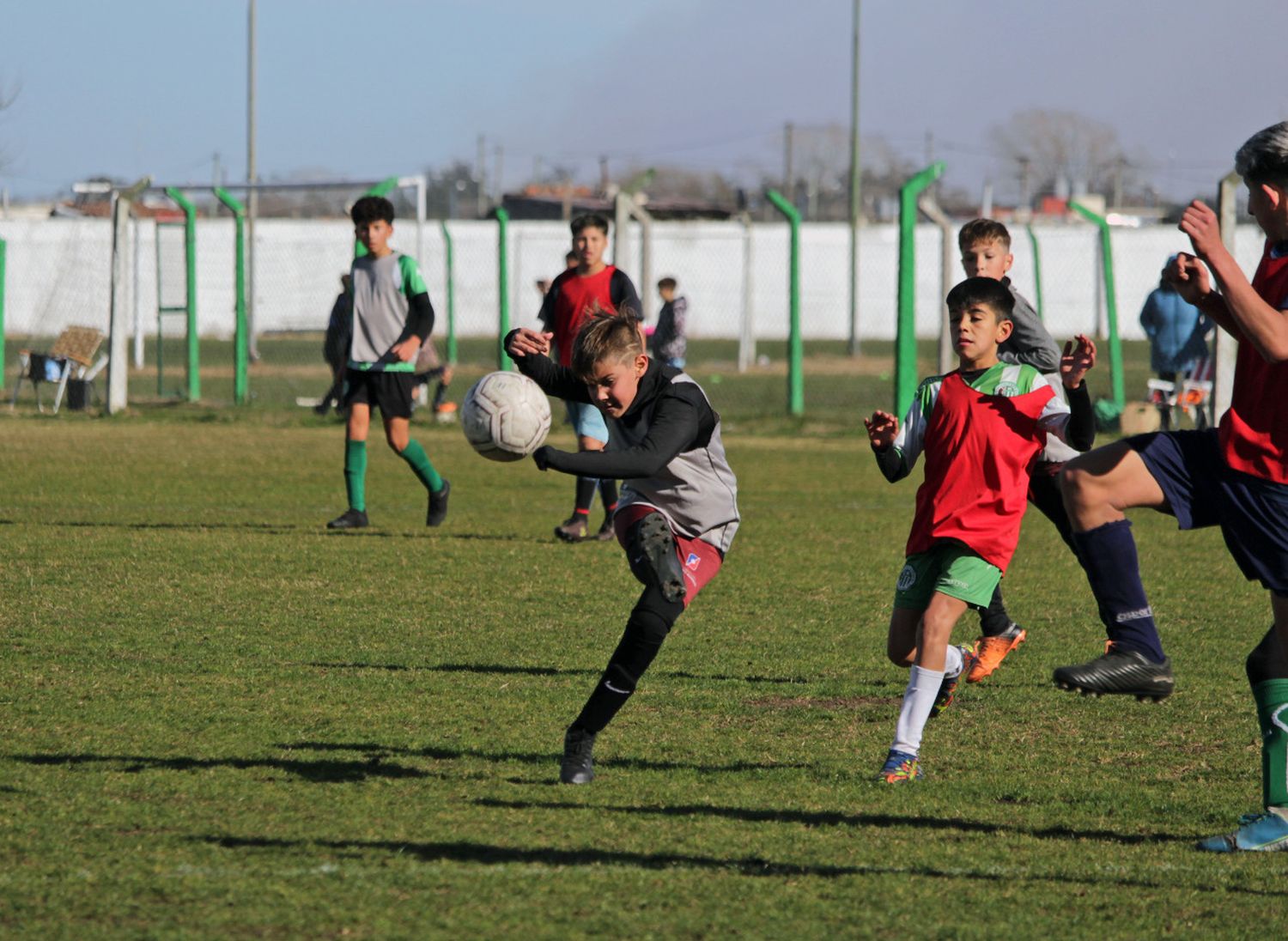 Exitosa prueba de jugadores de Argentinos Jrs en Mar del Plata