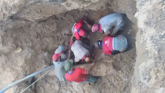 Trabajadores de Hidrocapital salvan a compañeros que terminan tapiados en La Yaguara